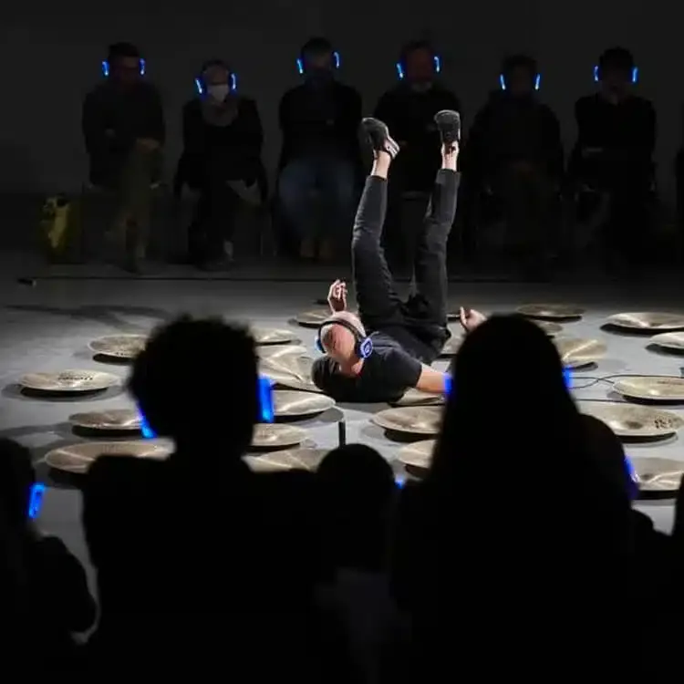Silentsystem Teatro y Museos — Live-Performance 1