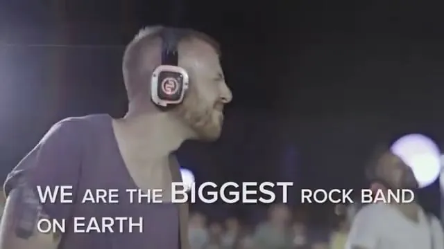 Rockin'1000 - Where is My Mind 2018 video thumbnail