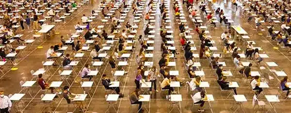 Educación escolar y exámenes de idiomas
