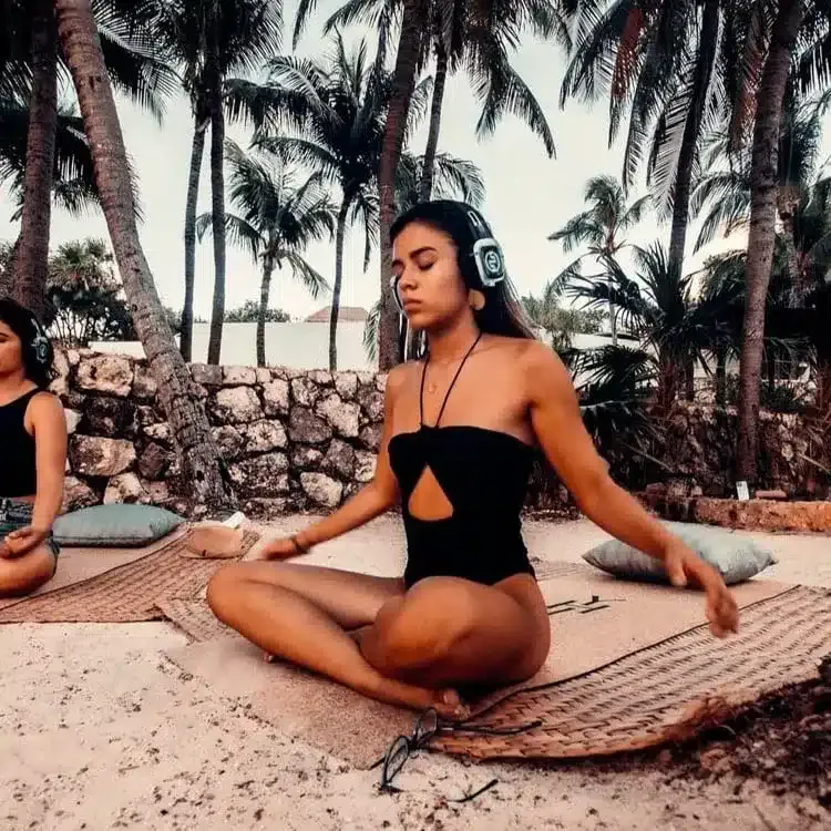 Silent Yoga — Achtsamkeit Silent Yoga atención plena — audífonos inalámbricos para Silent Yoga y meditación