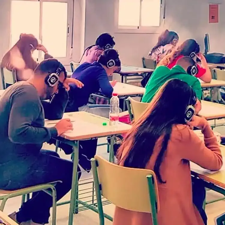 Audífonos escuela Silentsystem Enseñanza y Educación — audífonos escuela